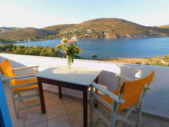 Glaros Studios Agriolivadi Patmos Skála Extérieur photo