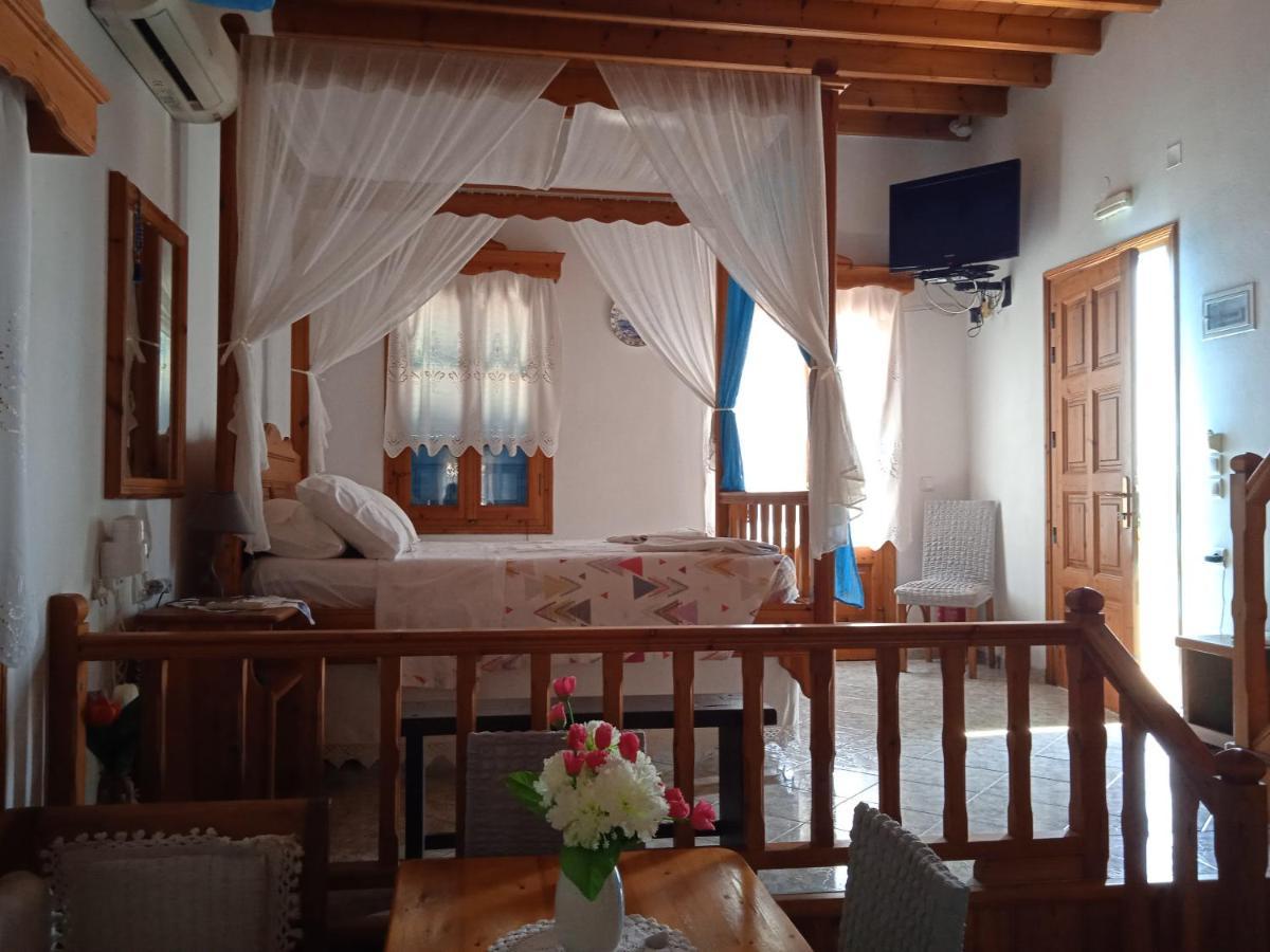 Glaros Studios Agriolivadi Patmos Skála Extérieur photo